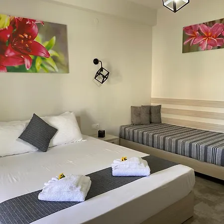 Aparthotel Harmony &