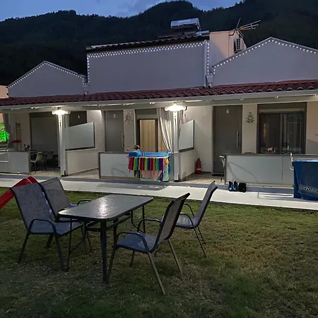 Harmony & 아파트호텔 스칼라 포타미아스