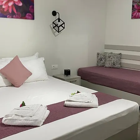 Ξενοδοχείο με διαμερίσματα Harmony & 3*