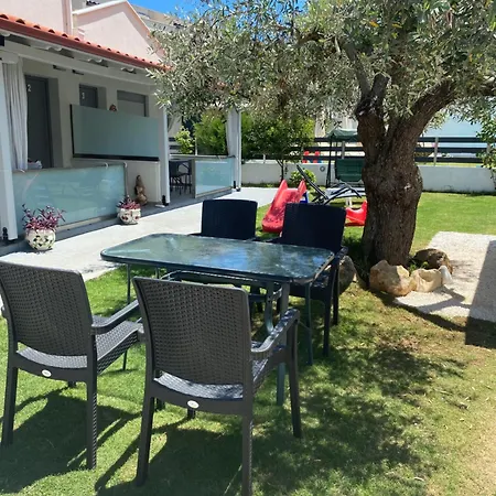 Harmony & Ξενοδοχείο με διαμερίσματα 3*