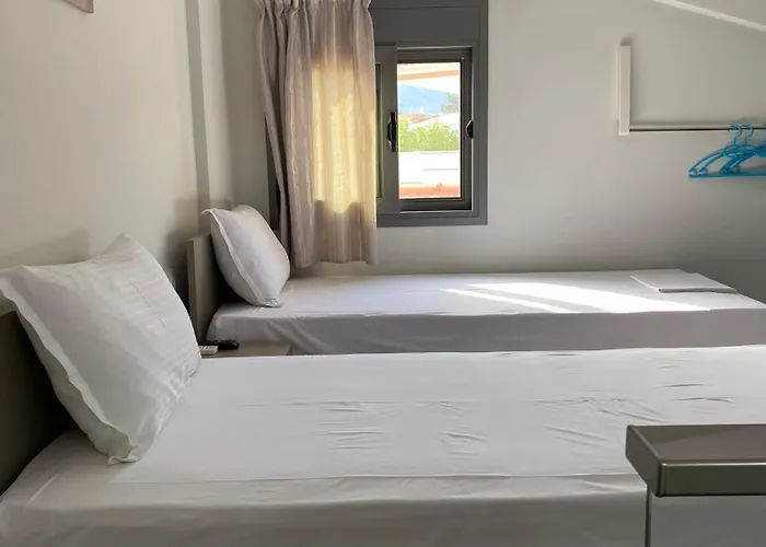 Aparthotel Harmony &